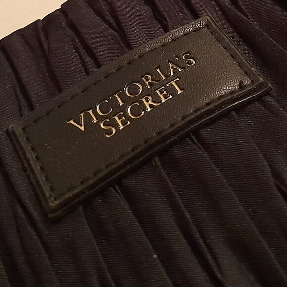 Brand New Black Victoria Secret  Handbag. - Picture 9 of 12